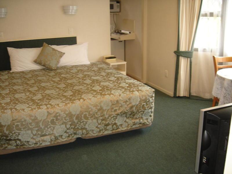Tudor Court Motor Lodge Auckland Exterior foto